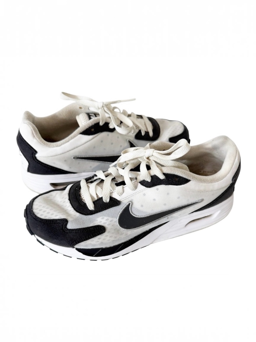 Nike Womens Air‎ Max Solo FN0784-101 White Black Pure Platinum Sneaker Size 8.5